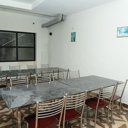 Vetrivel International By Brown Tree Resorts Кодайканал Екстериор снимка