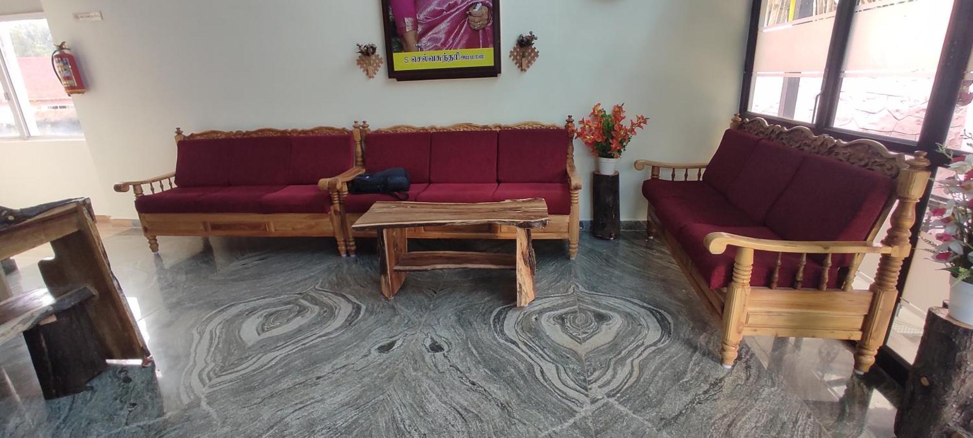 Vetrivel International By Brown Tree Resorts Кодайканал Екстериор снимка