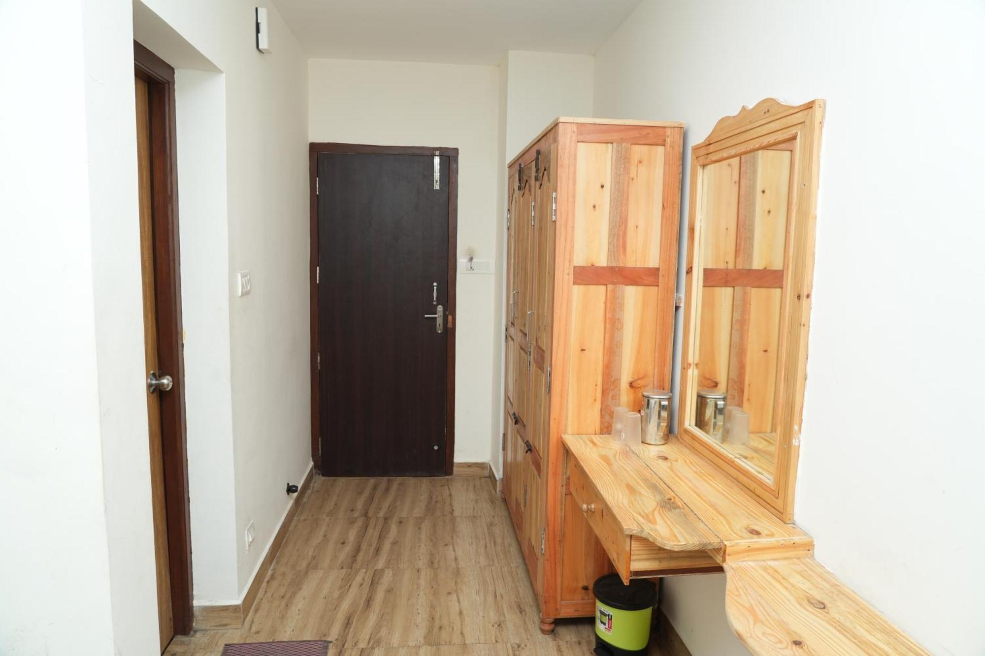 Vetrivel International By Brown Tree Resorts Кодайканал Екстериор снимка